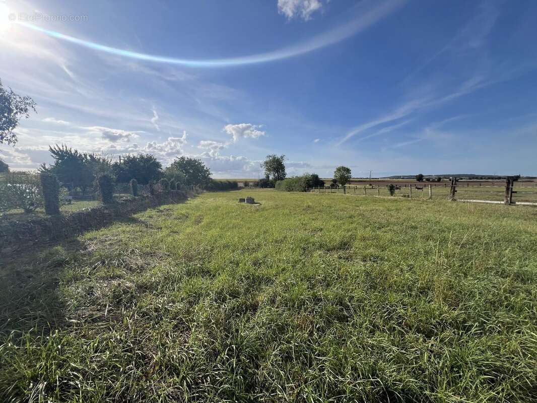 Maison à PERCY-EN-AUGE