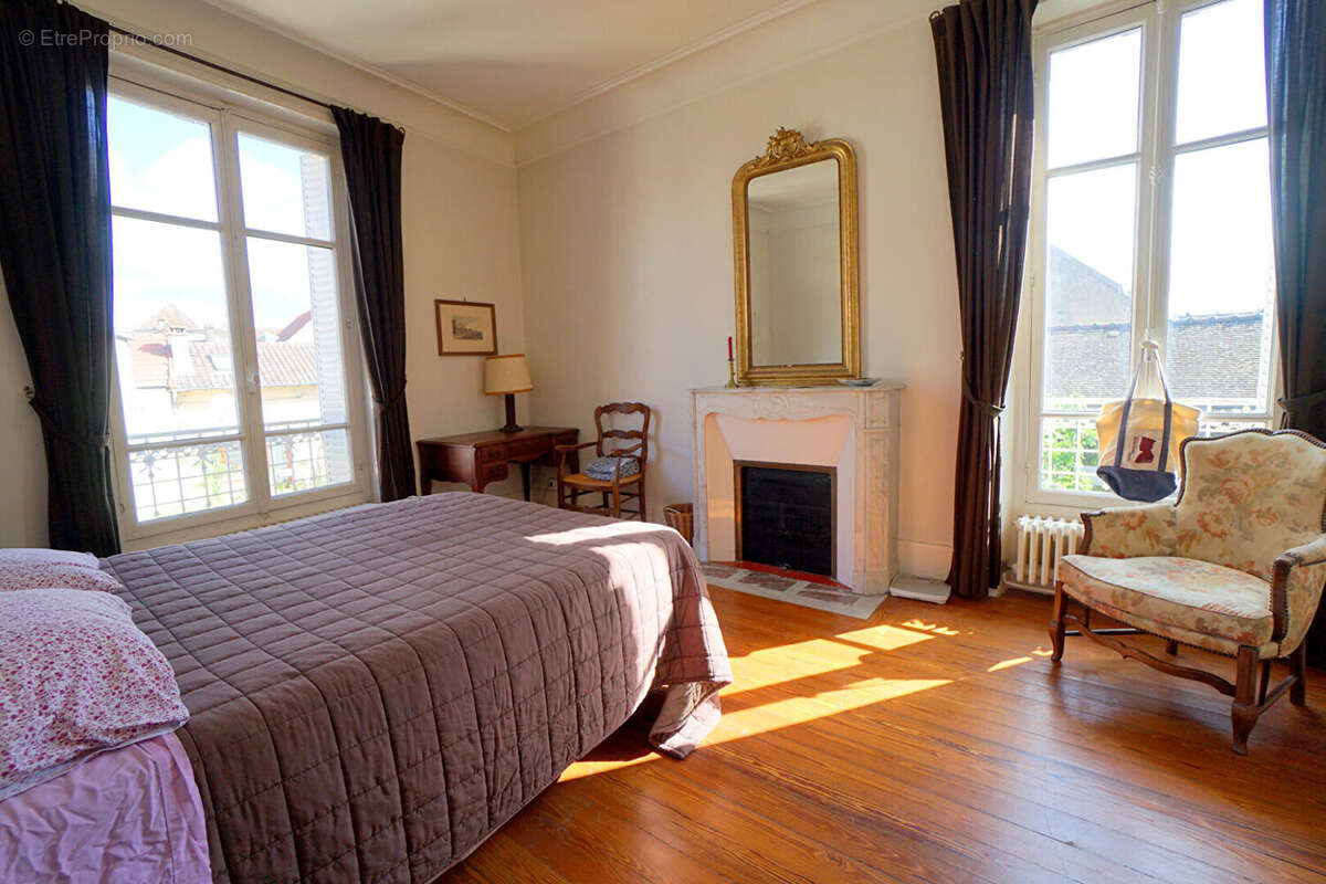 Maison à FLINS-SUR-SEINE