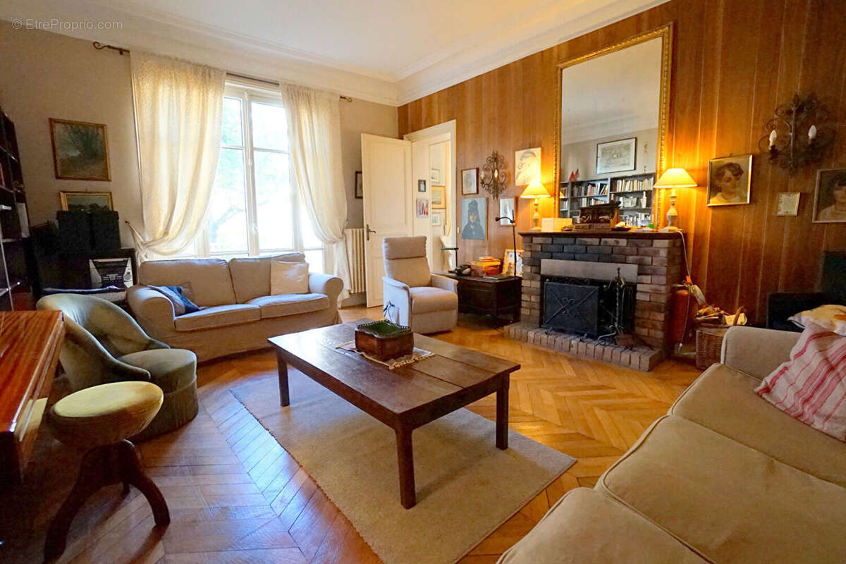 Maison à FLINS-SUR-SEINE