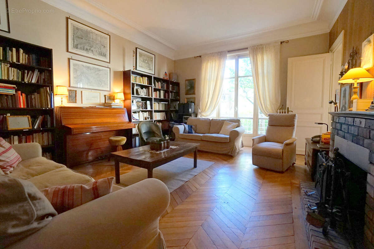 Maison à FLINS-SUR-SEINE