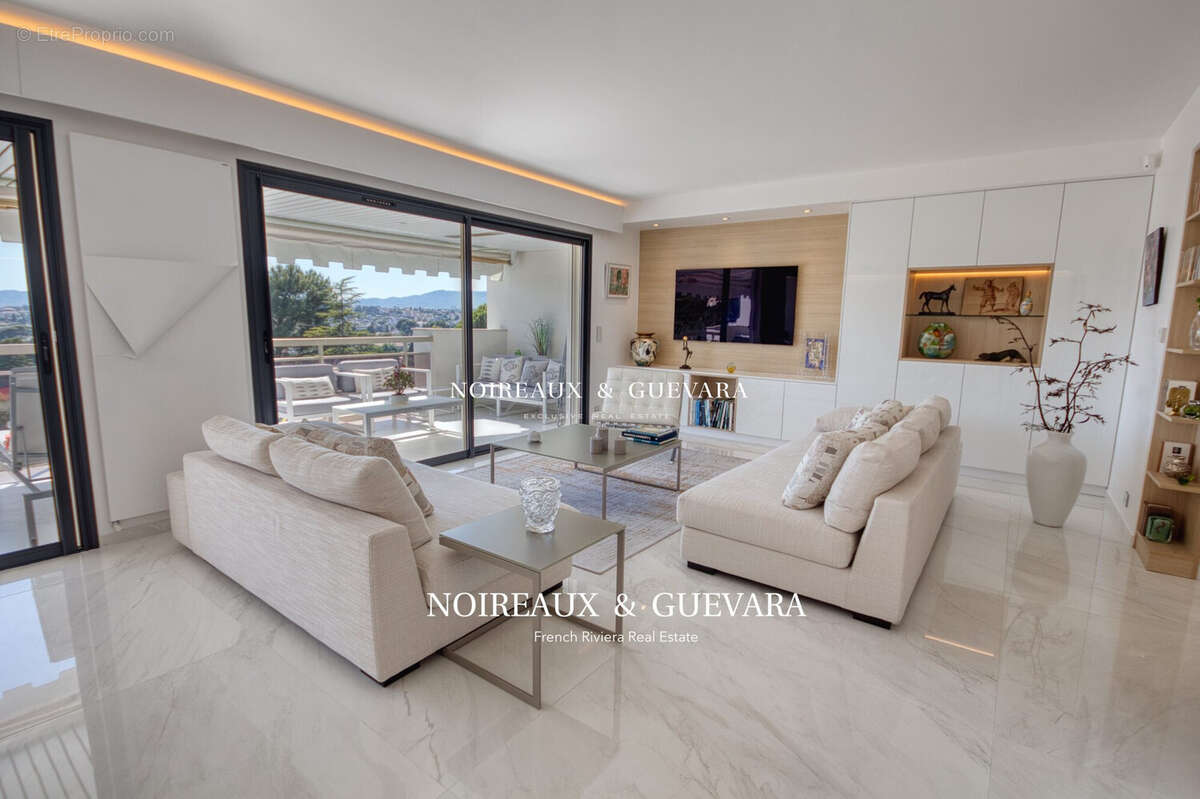 Appartement à LE CANNET