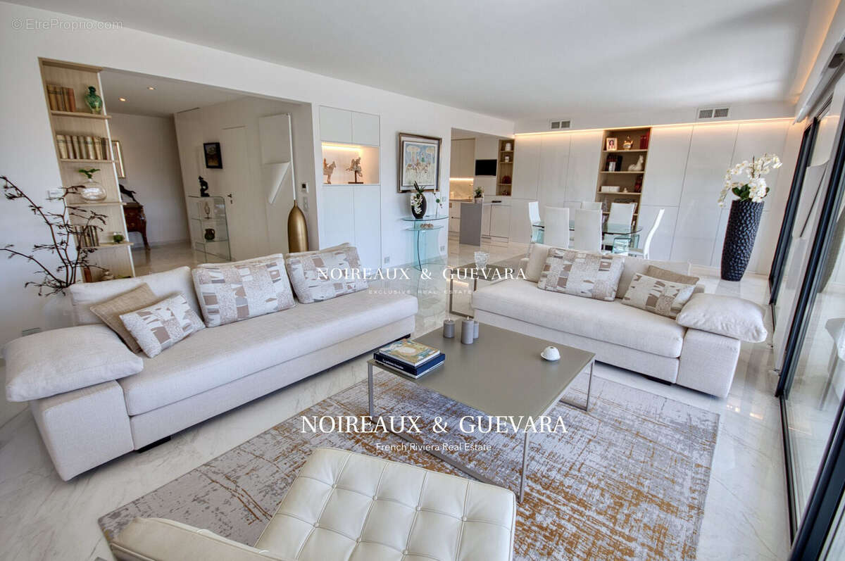 Appartement à LE CANNET