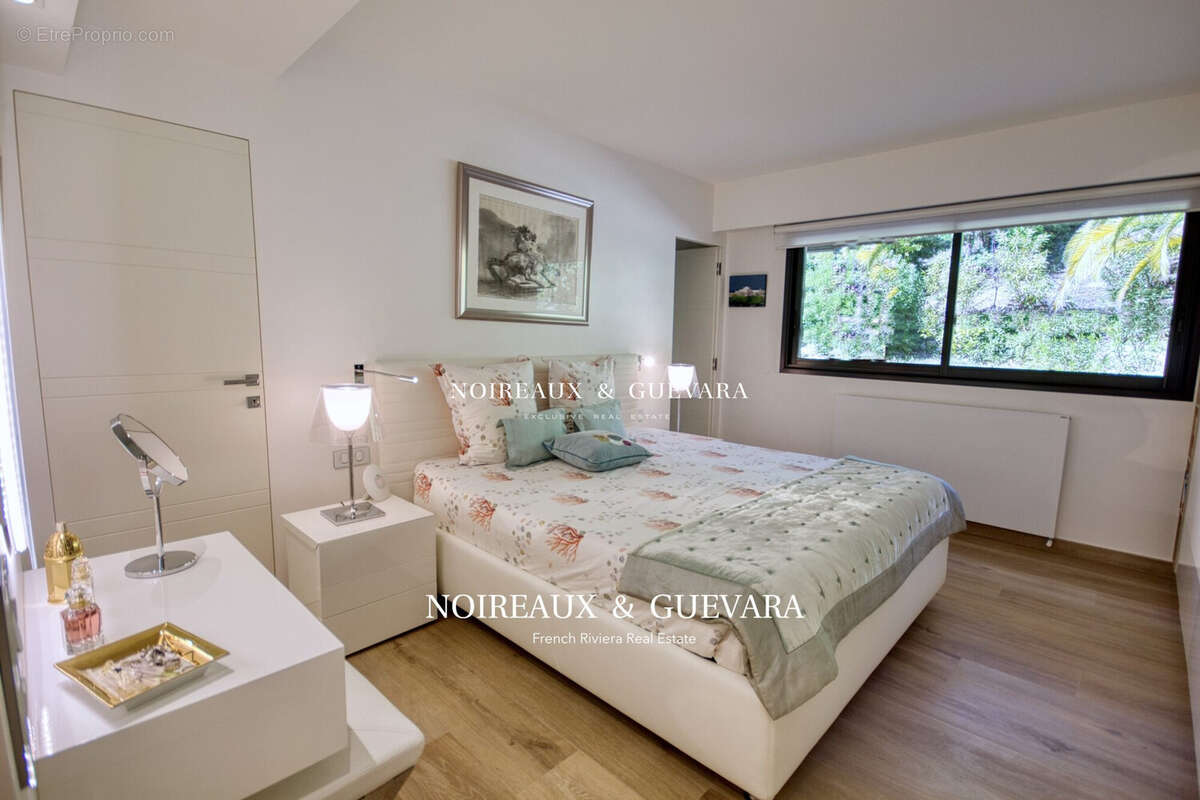 Appartement à LE CANNET