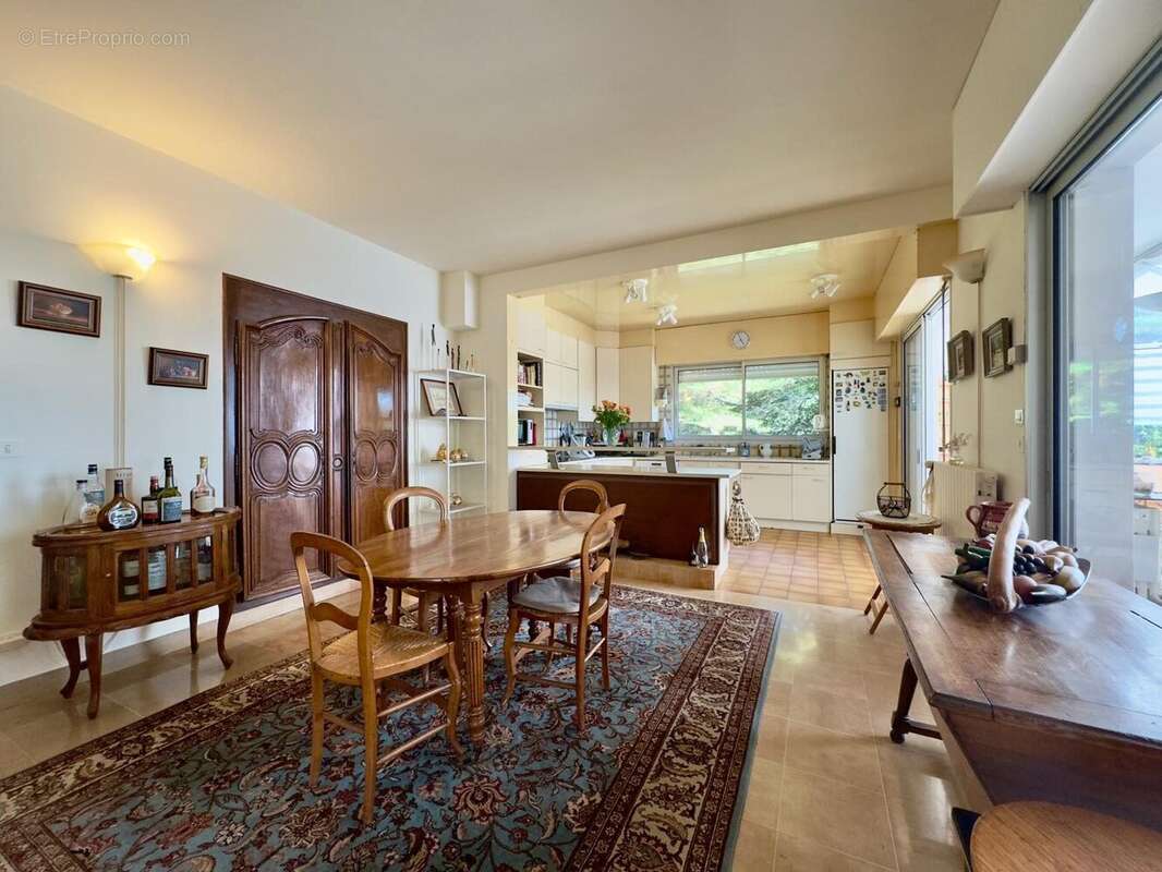 Maison à LE POULIGUEN