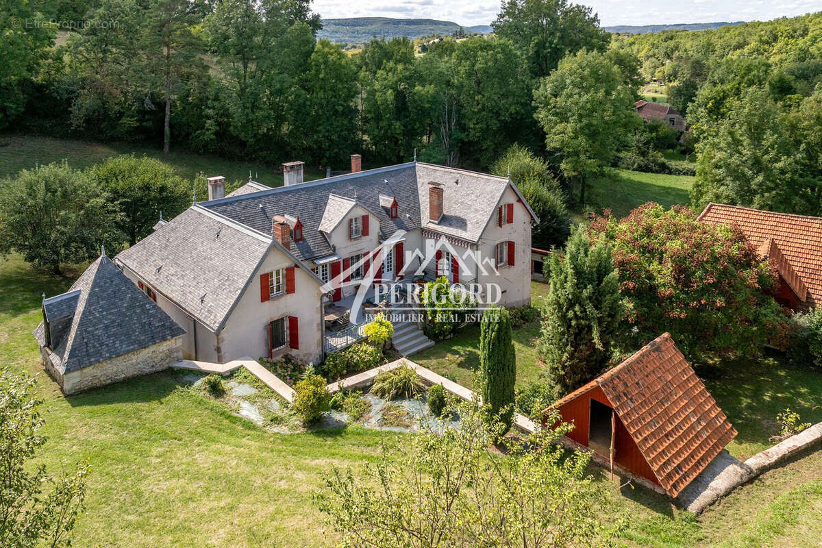 Maison à BEAULIEU-SUR-DORDOGNE