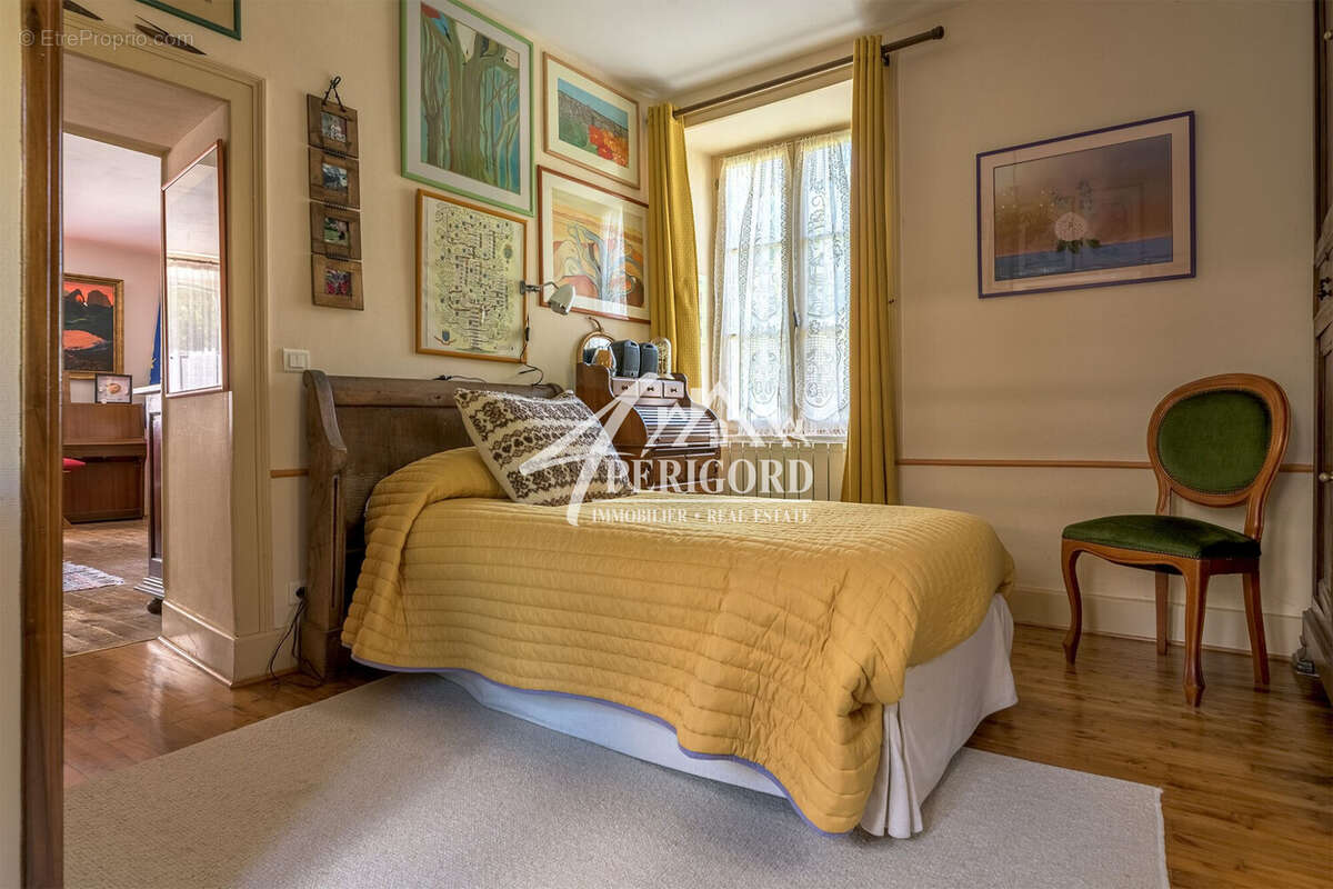 Maison à BEAULIEU-SUR-DORDOGNE