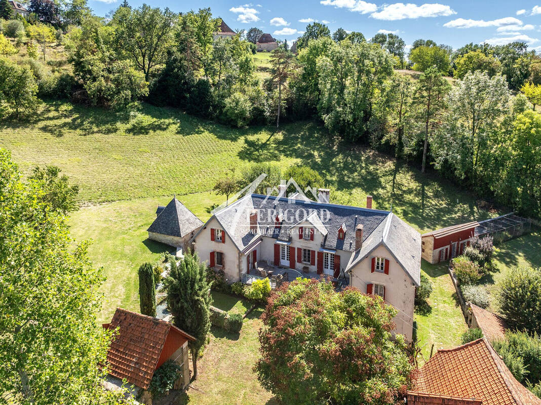 Maison à BEAULIEU-SUR-DORDOGNE