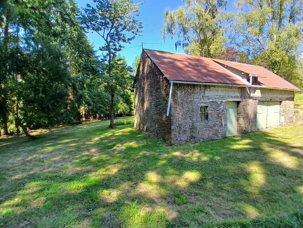 Maison à CHAMPREPUS