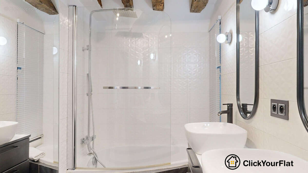 Commerce à PARIS-11E