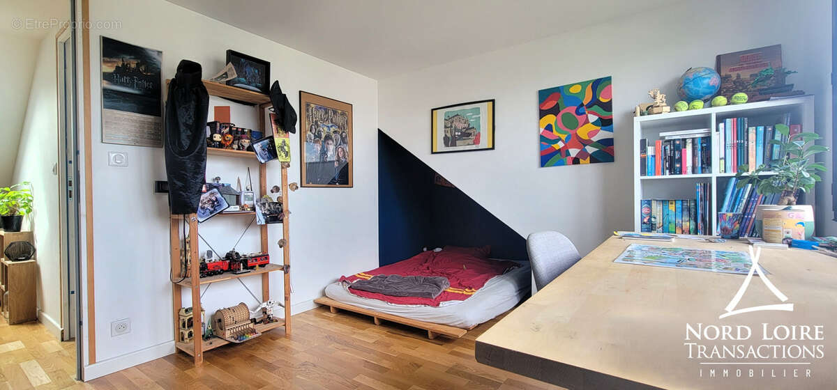 Maison à SAINTE-LUCE-SUR-LOIRE