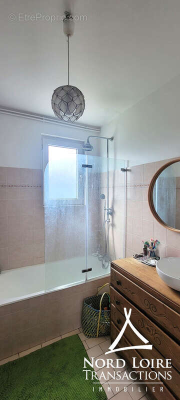 Maison à SAINTE-LUCE-SUR-LOIRE