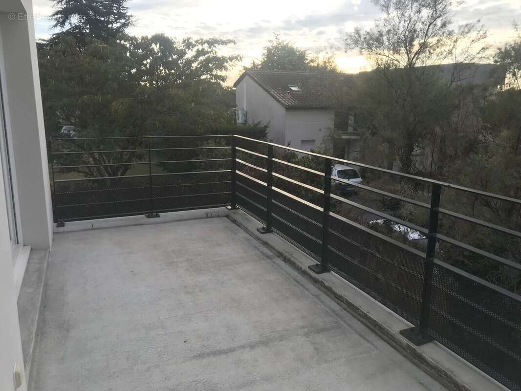 Appartement à AUCAMVILLE