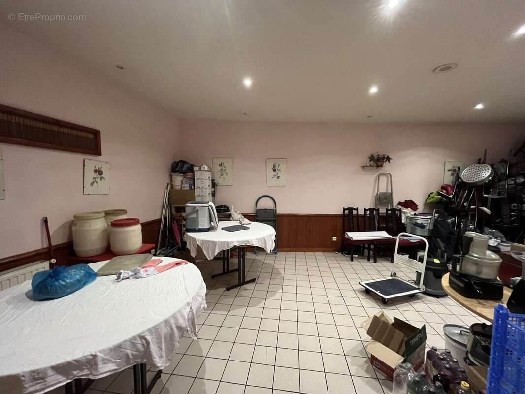 Commerce à SAINT-ETIENNE