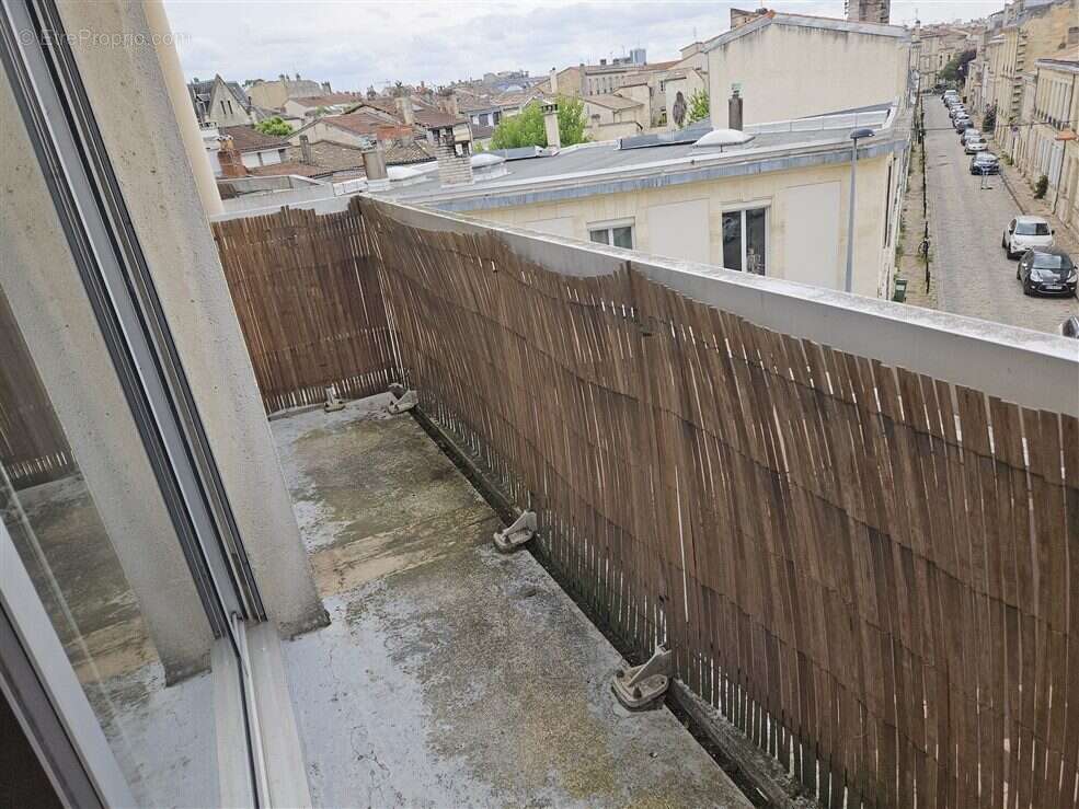 Appartement à BORDEAUX