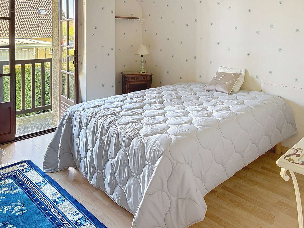 Maison à FRANQUEVILLE-SAINT-PIERRE