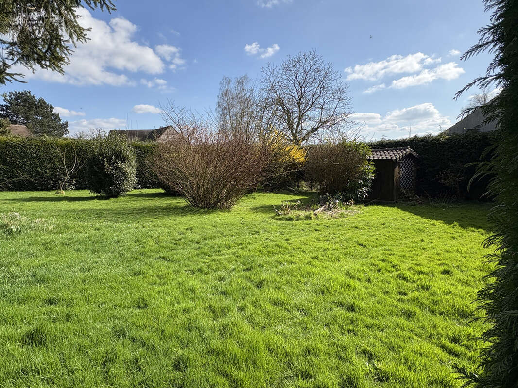 Maison à FRANQUEVILLE-SAINT-PIERRE