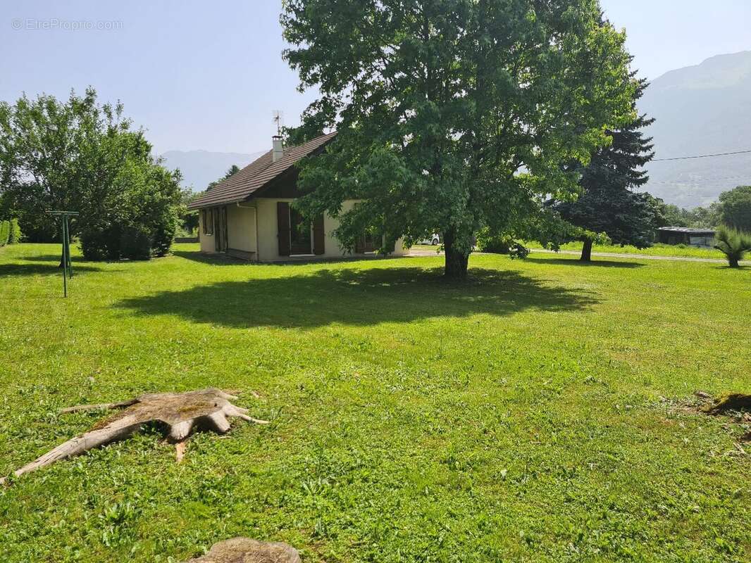 Maison à ALBERTVILLE
