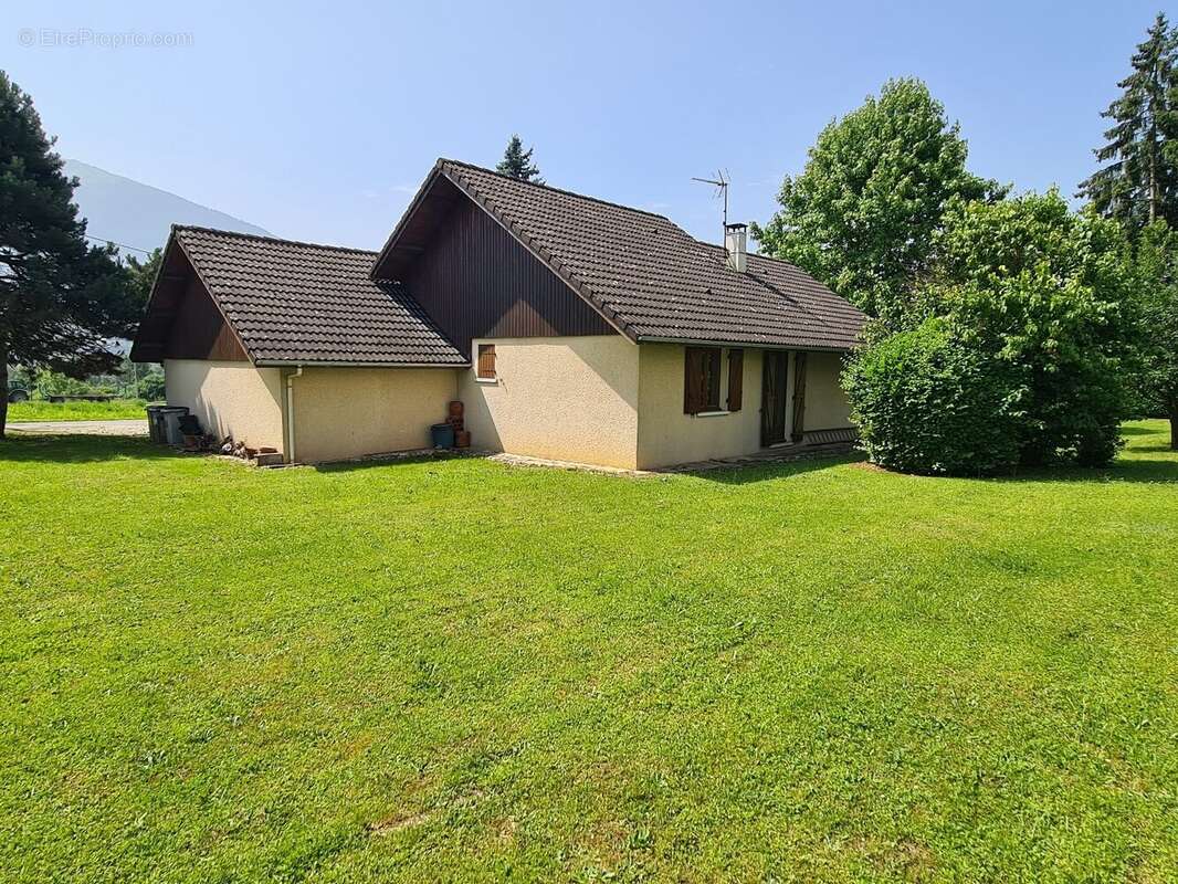 Maison à ALBERTVILLE