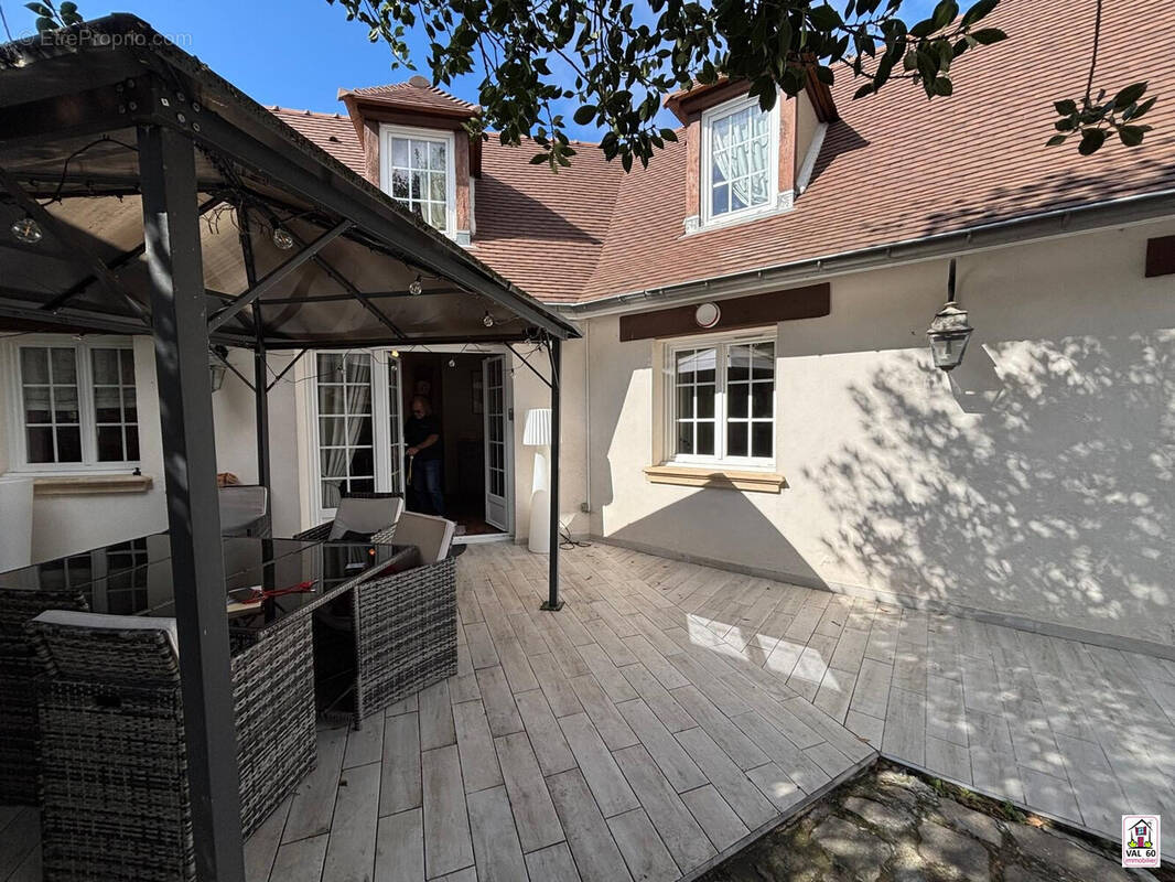 Maison à BREUIL-LE-SEC