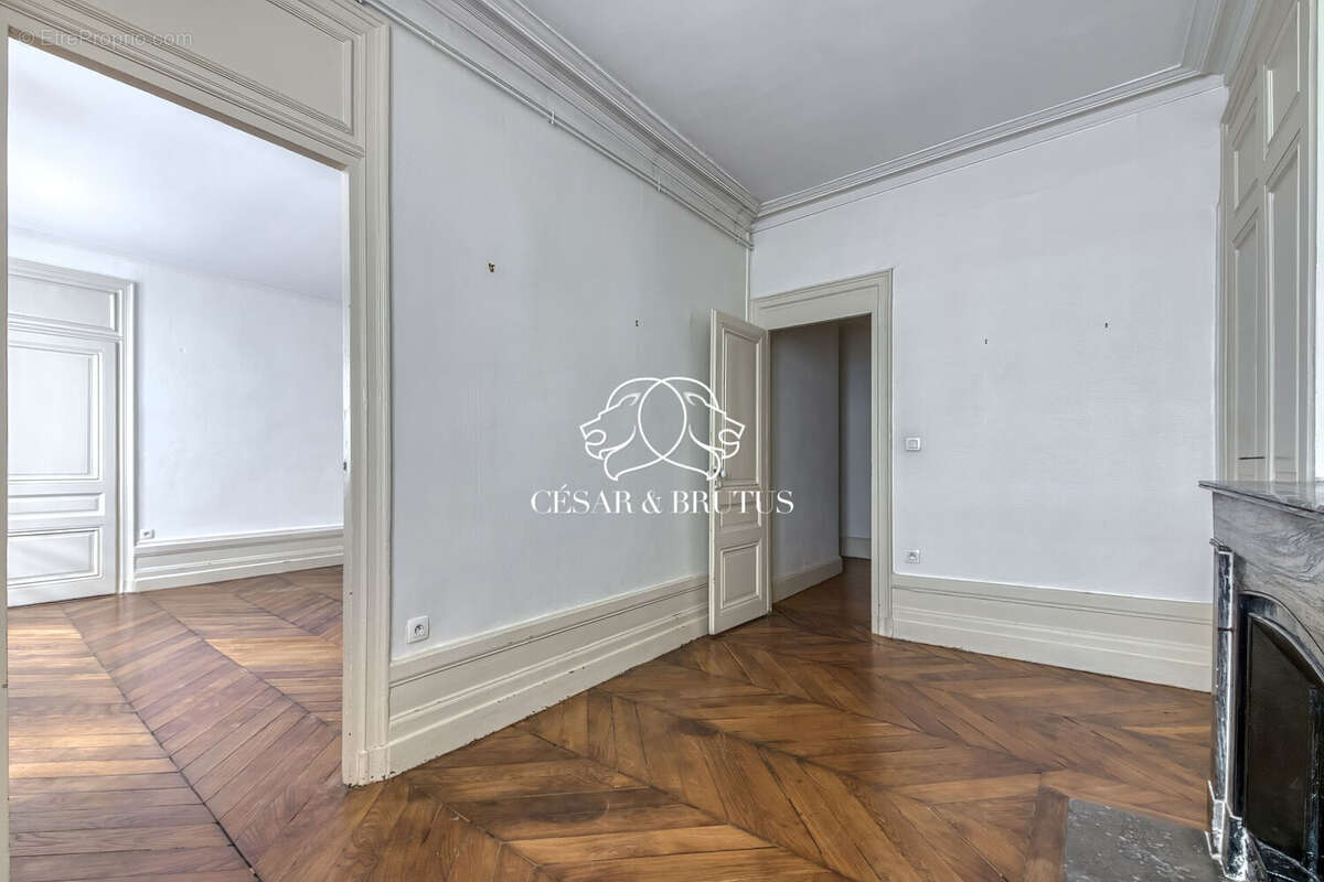 Appartement à LYON-6E