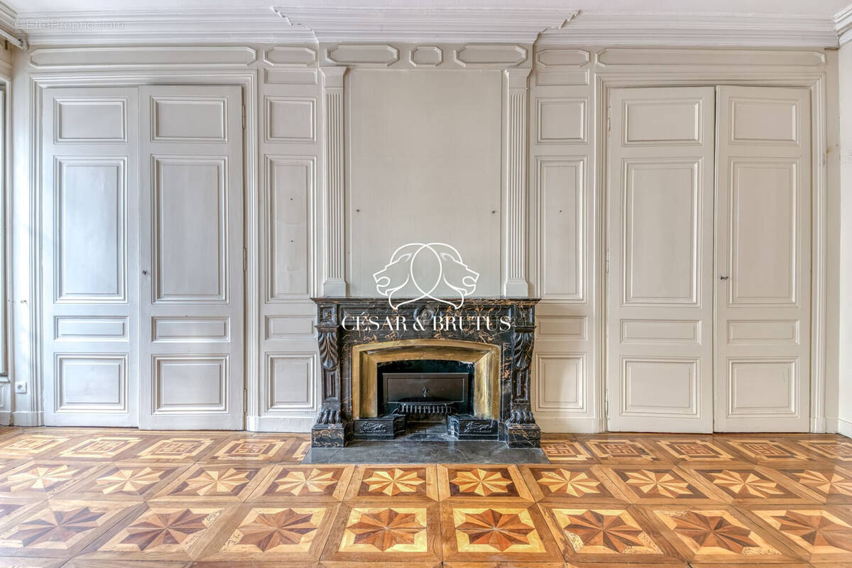 Appartement à LYON-6E