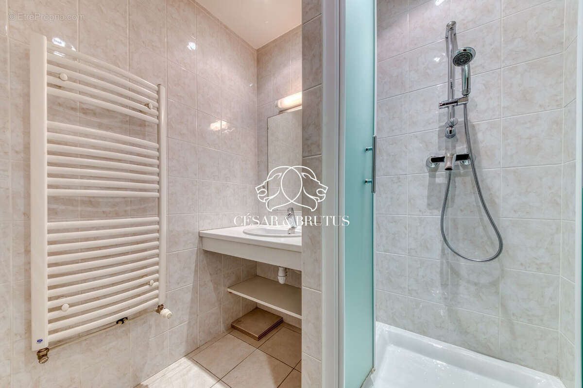 Appartement à LYON-6E