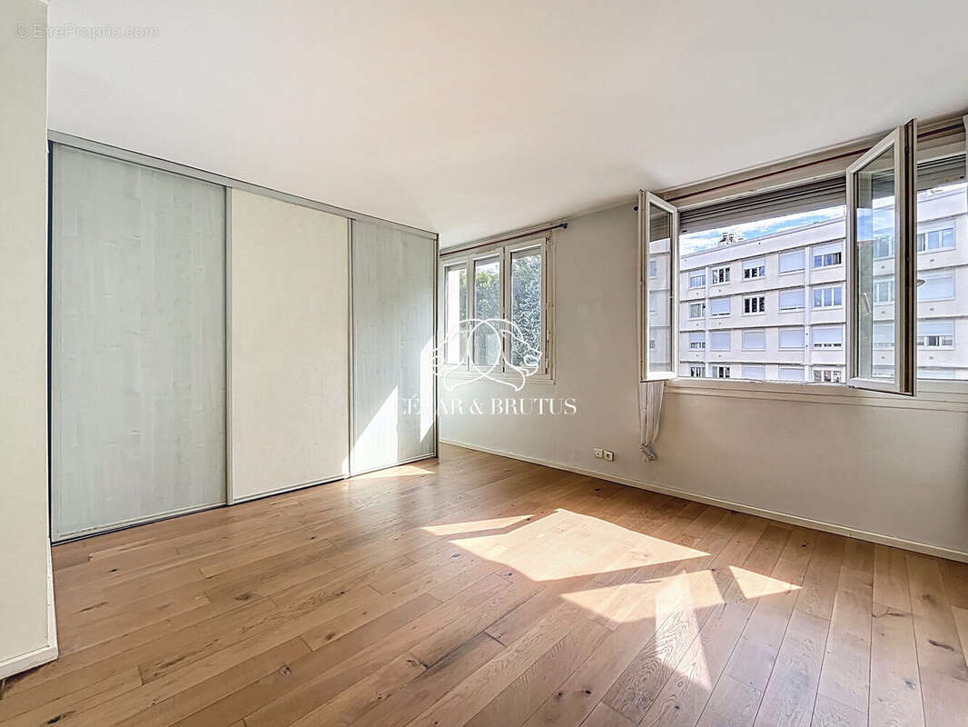 Appartement à LYON-4E