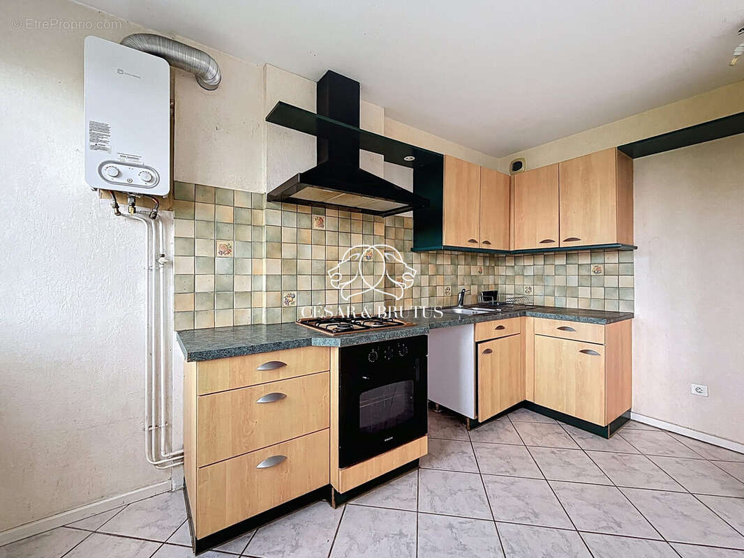 Appartement à LYON-4E