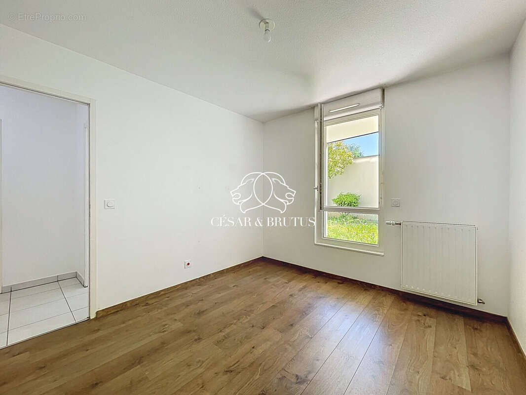 Appartement à SATHONAY-CAMP