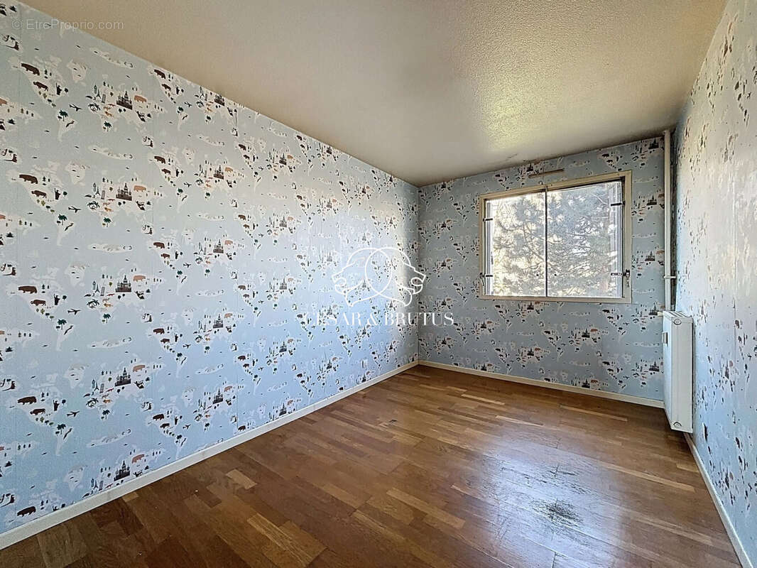 Appartement à VAULX-EN-VELIN