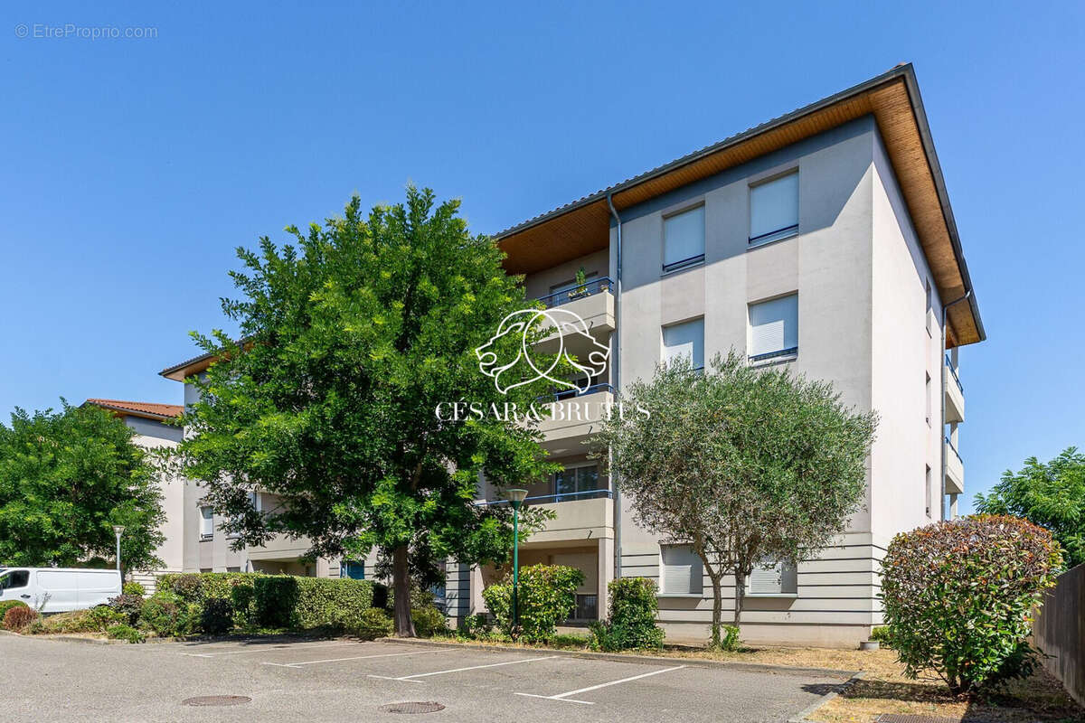 Appartement à L&#039;ISLE-D&#039;ABEAU