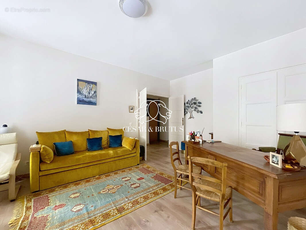 Appartement à LYON-6E