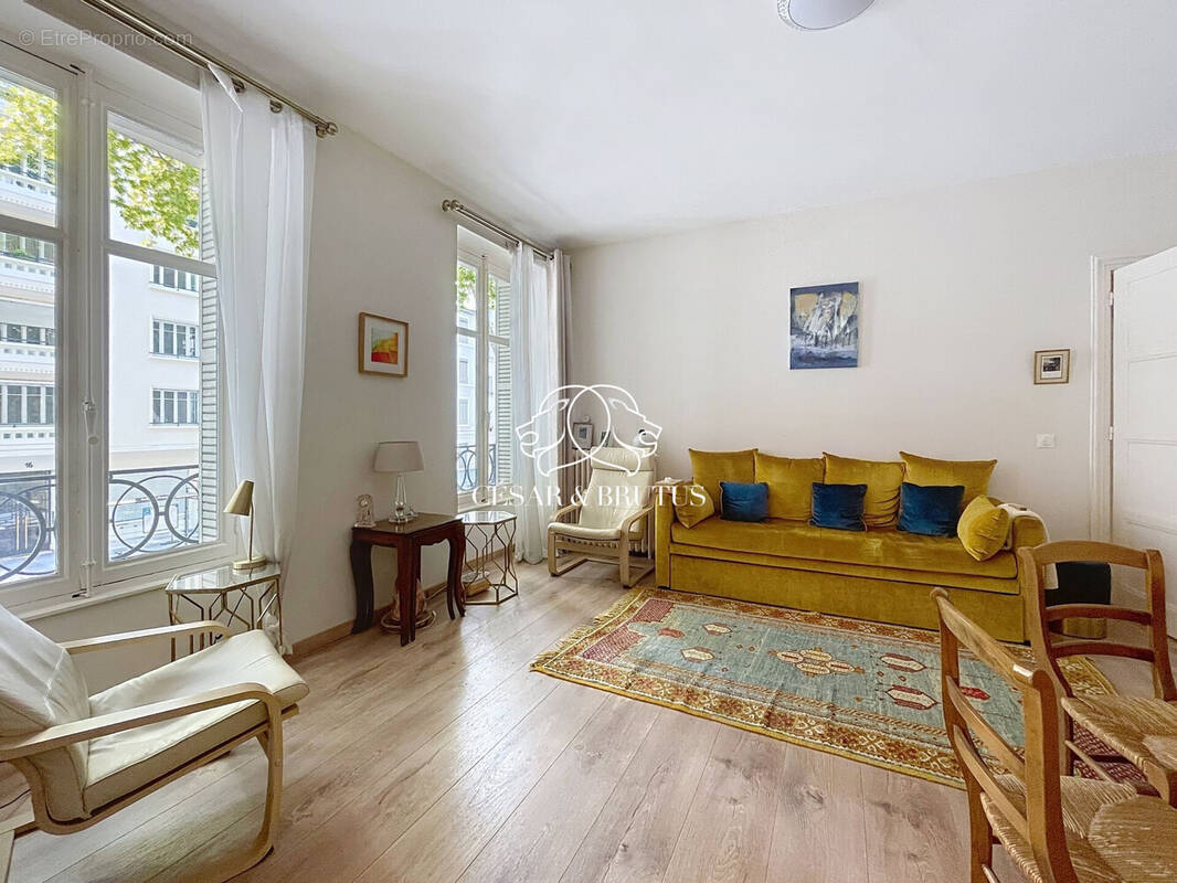 Appartement à LYON-6E