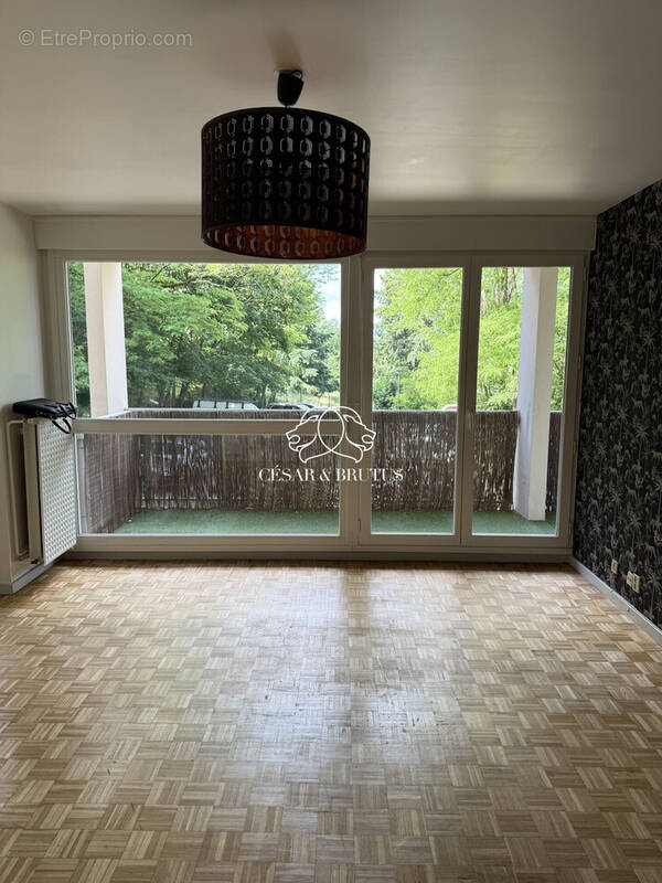 Appartement à LYON-5E