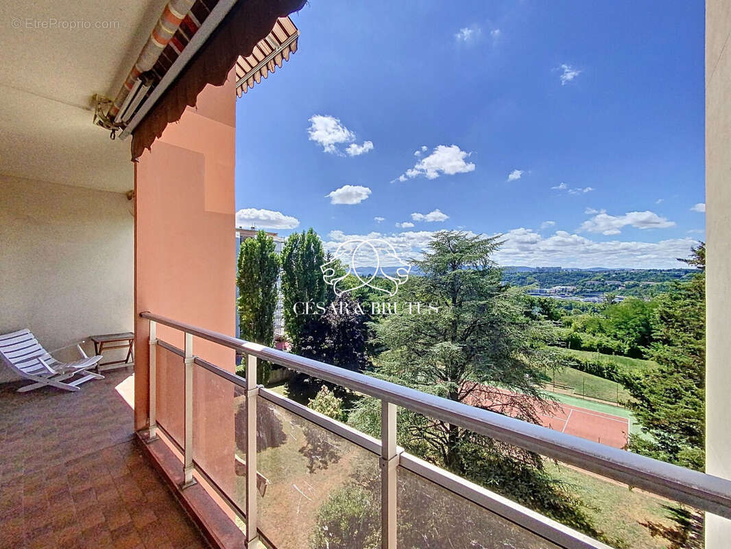 Appartement à CALUIRE-ET-CUIRE