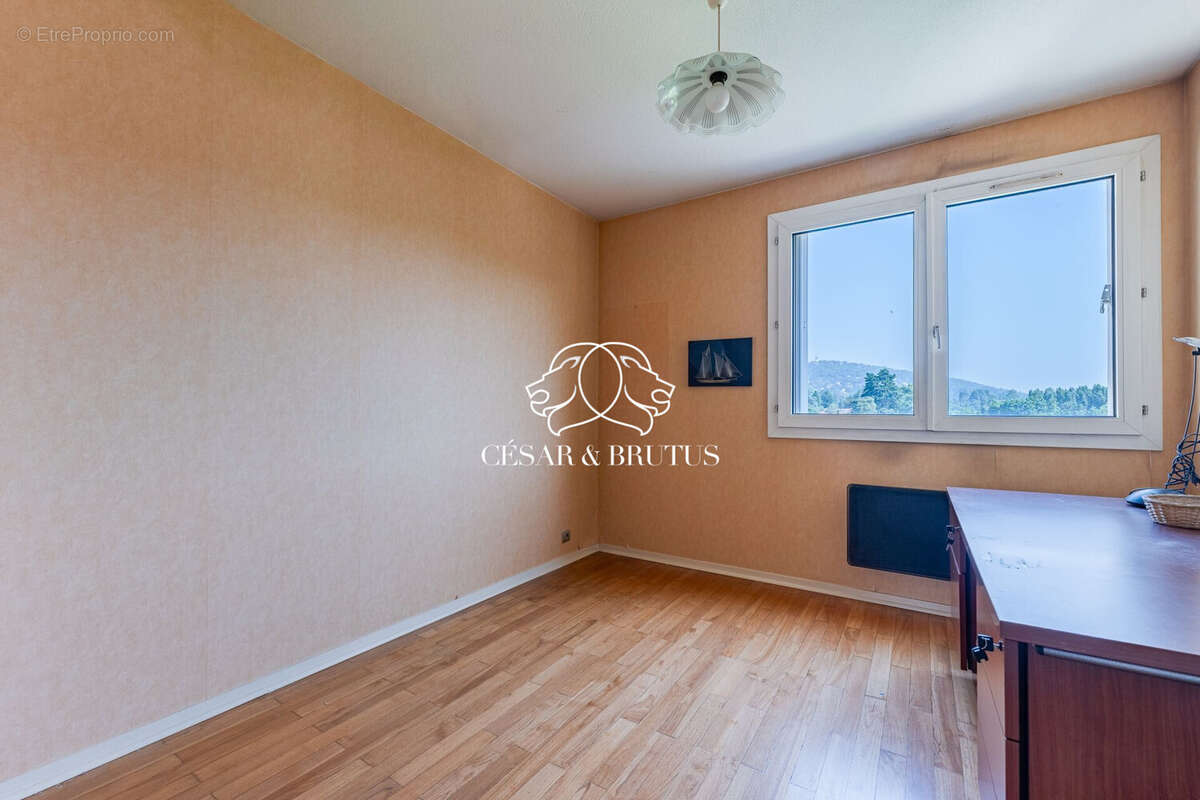 Appartement à LYON-9E