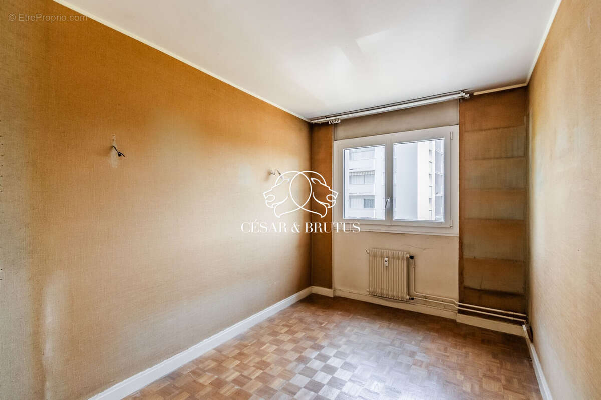 Appartement à OULLINS