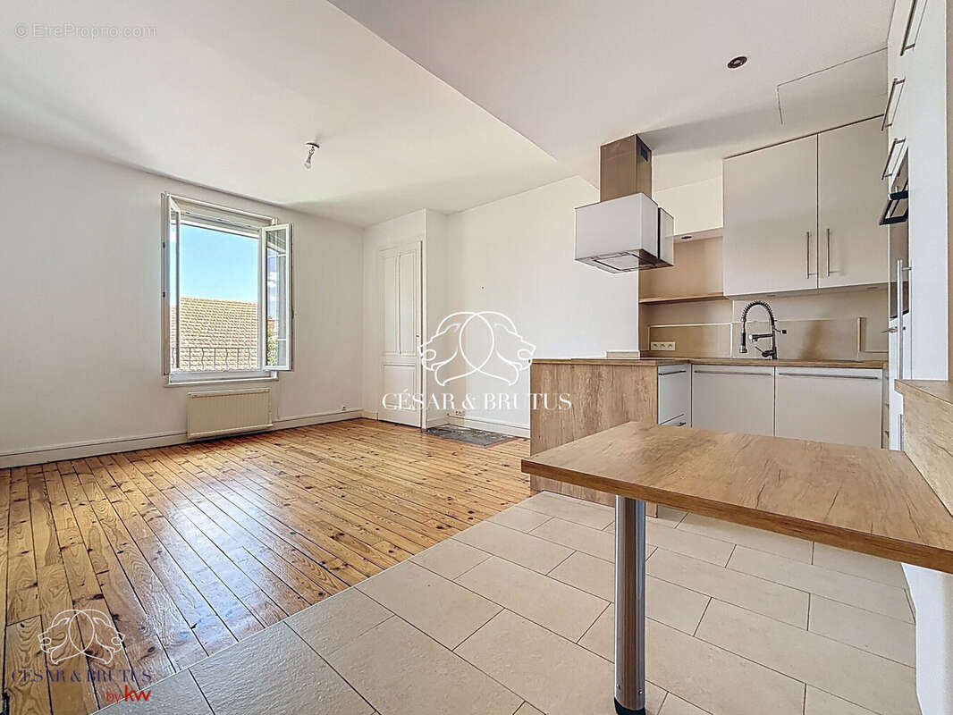 Appartement à LYON-3E