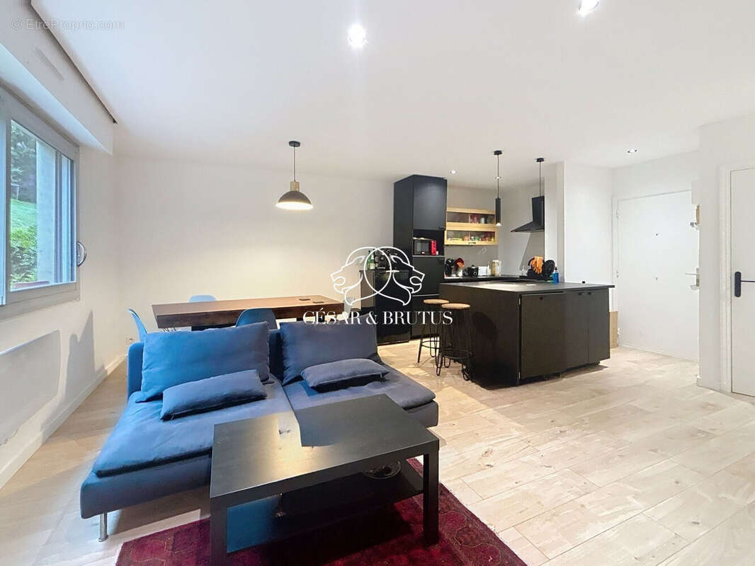 Appartement à CALUIRE-ET-CUIRE