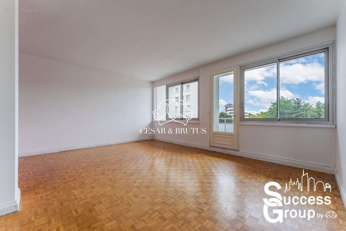 Appartement à LYON-8E