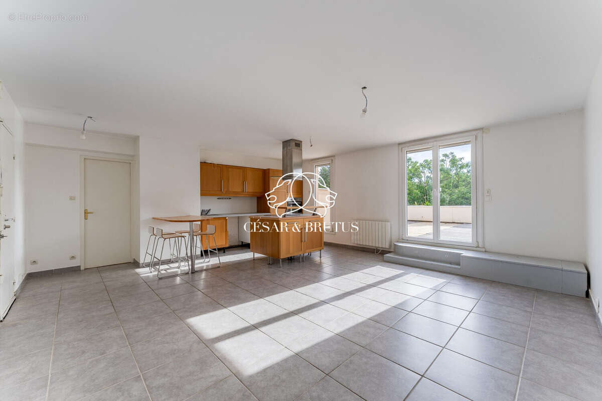 Appartement à DARDILLY