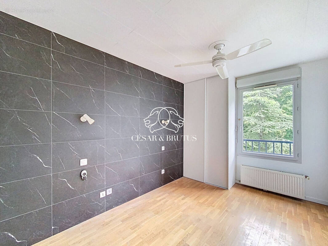 Appartement à CALUIRE-ET-CUIRE