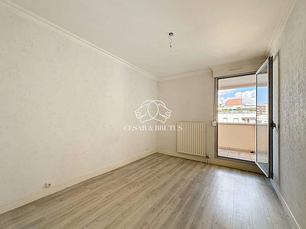 Appartement à LYON-6E