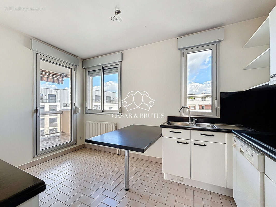 Appartement à LYON-6E