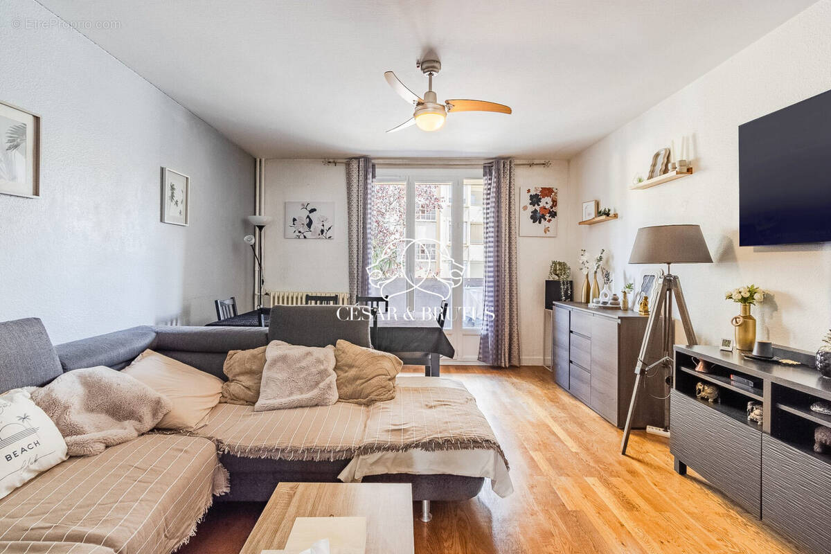 Appartement à VILLEURBANNE