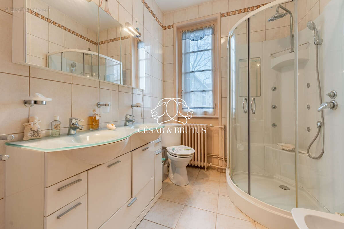 Maison à VENISSIEUX