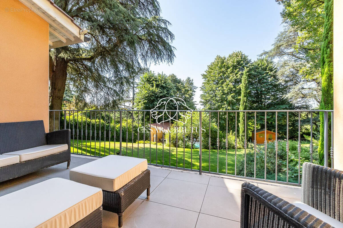 Maison à FONTAINES-SUR-SAONE