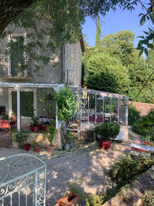 Maison à SAINT-ANDRE-DE-ROQUEPERTUIS