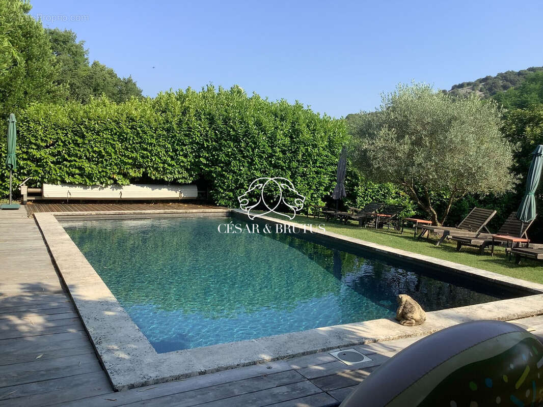 Maison à SAINT-ANDRE-DE-ROQUEPERTUIS