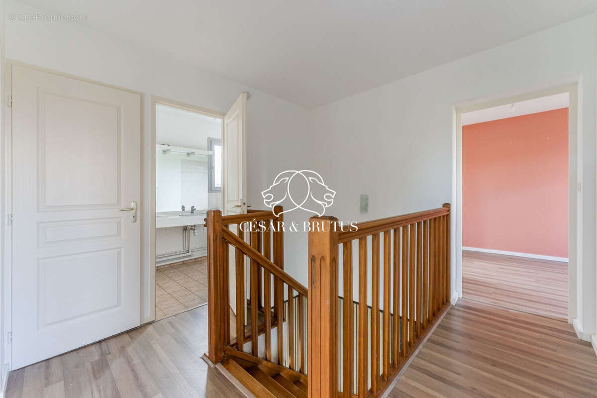 Maison à RILLIEUX-LA-PAPE